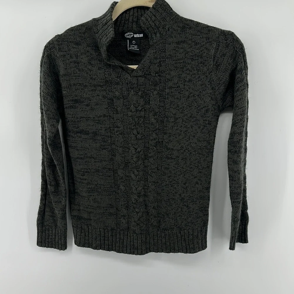 Urban‎ Boys Kids Dark Gray/Black Sweater Long Sleeve Size 7